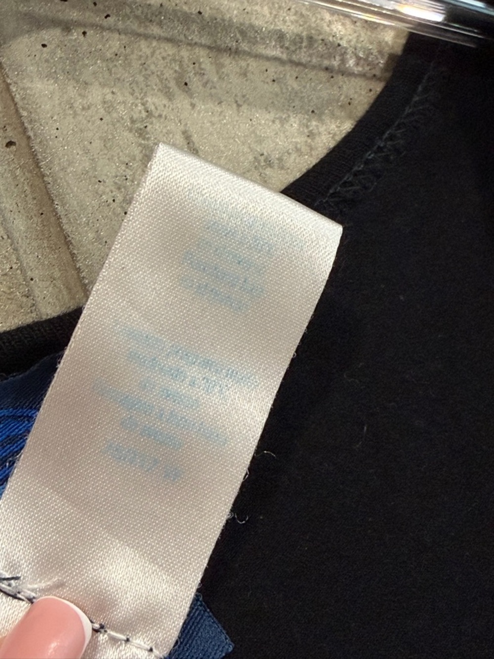 Vintage KENZO Jeans Graphic T-Shirt - Picture 5 of 6